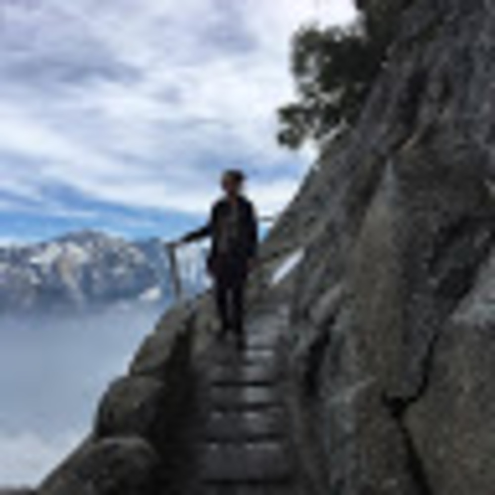 Meet your Posher, Cassie